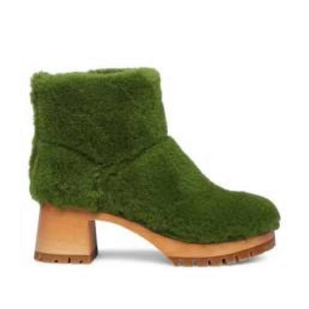 Swedish Hasbeens Green Shearling Fluff Booties, EU 40 — NWT